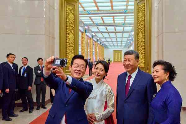 Lee, Xi Deepen Personal Ties over State Banquet