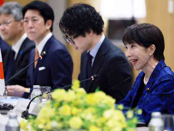 Japanese PM: Leaders to Seek Progress on Bilateral Relations, Cooperate for Regional Stability