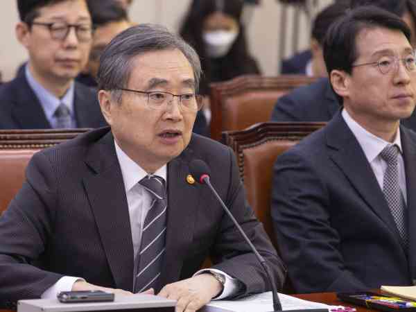 FM Cho: Trump’s Tariff Hike Not Related to Coupang Data Breach, Online Platform Act