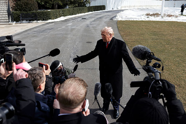 Trump Walks Back Threat to Hike Tariff, Says US Will Work Out Solution with S. Korea