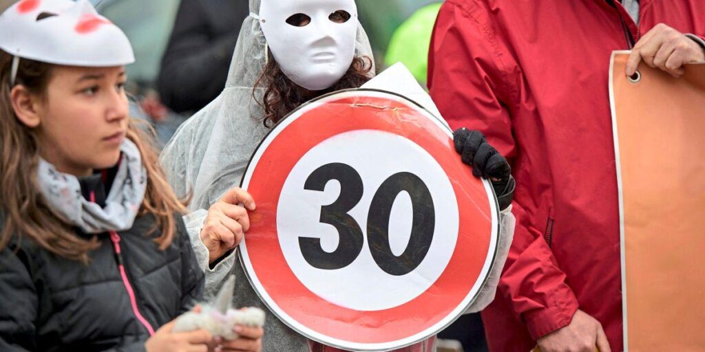 Rome introduces 30 km/h limit in city center