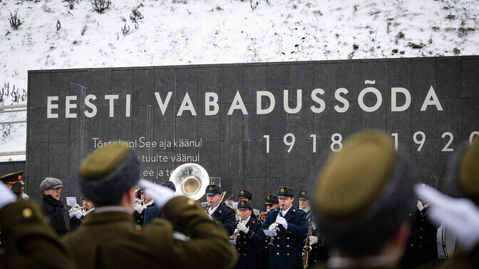 Estonia remembers the fallen on 106th independence war armistice anniversary | News