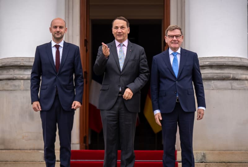 Foreign ministers of France, Germany, Poland to hold talks on Ukraine Yahoo news home