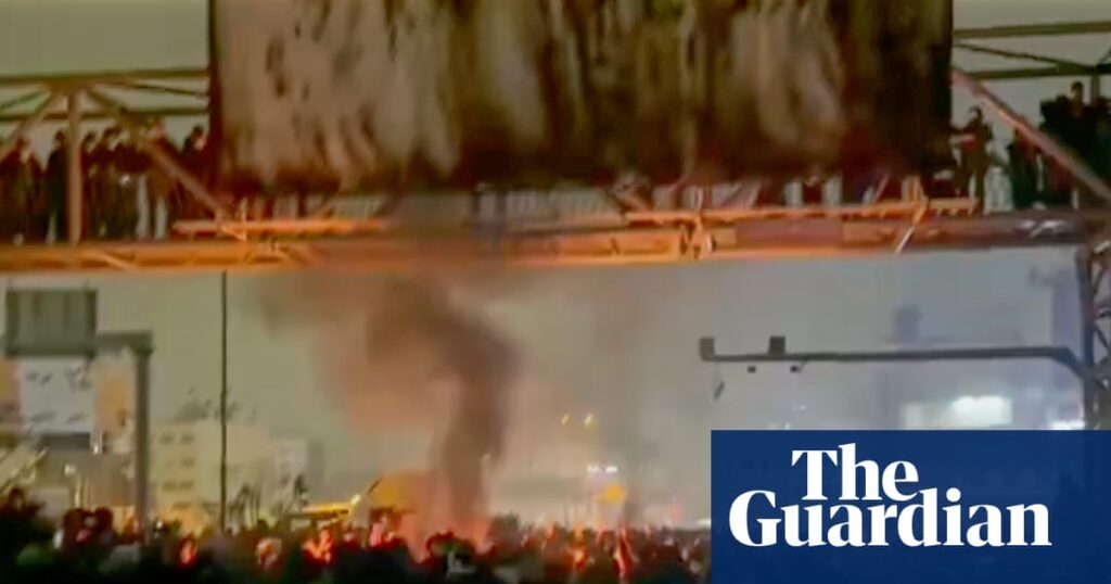 UK wants ‘peaceful transition’ of power in Iran, says minister | Foreign policy UK wants ‘peaceful transition’ of power in Iran, says minister | Foreign policy