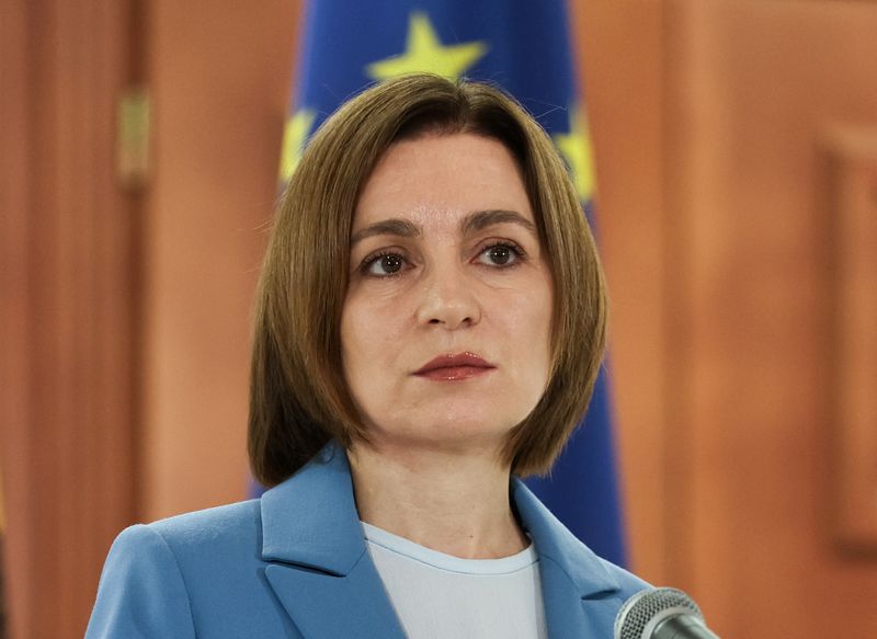 Moldova’s President Sandu says she would vote to join Romania Moldova's President Sandu says she would vote to join Romania