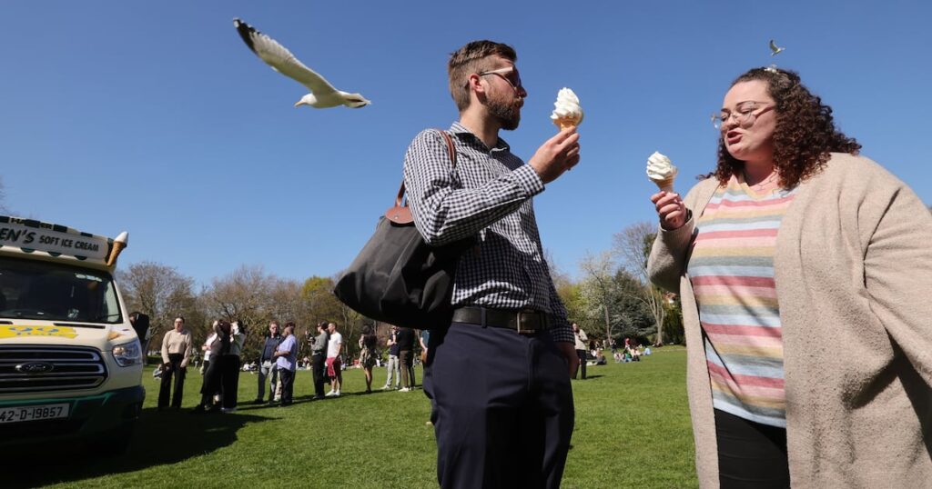 Climate change impacts continue with 2025 proving Ireland’s second-warmest year – The Irish Times