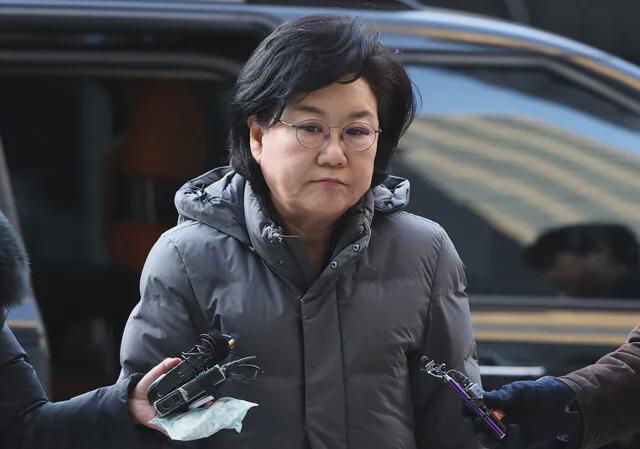 Will Lee Hye-hoon's Eldest Son Be Punished for ‘Fake Unmarried Status’ Housing Subscription Fraud? ... “A Form of False Address Registration” | 이혜훈 장남 ‘위장미혼’ 부정청약으로 처벌될까?…“일종의 위장 전입”