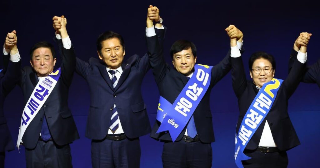 Democratic Party Elects Kang Deuk-gu, Lee Sung-yoon, Moon Jeong-bok as Supreme Council Members