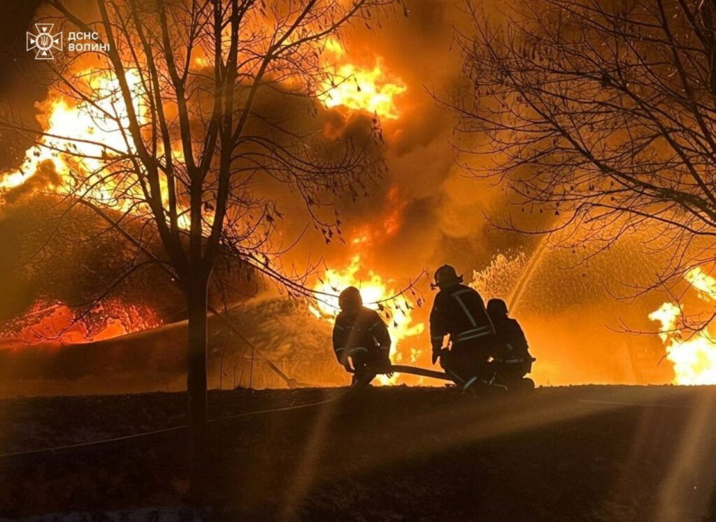 Russia and Ukraine trade allegations of civilian attacks on New Year's Day