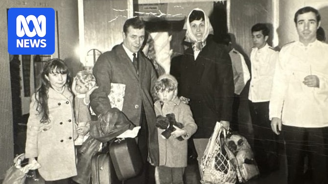 'Ten-pound Pom' vows to boycott UK over 'money grab' passport changes