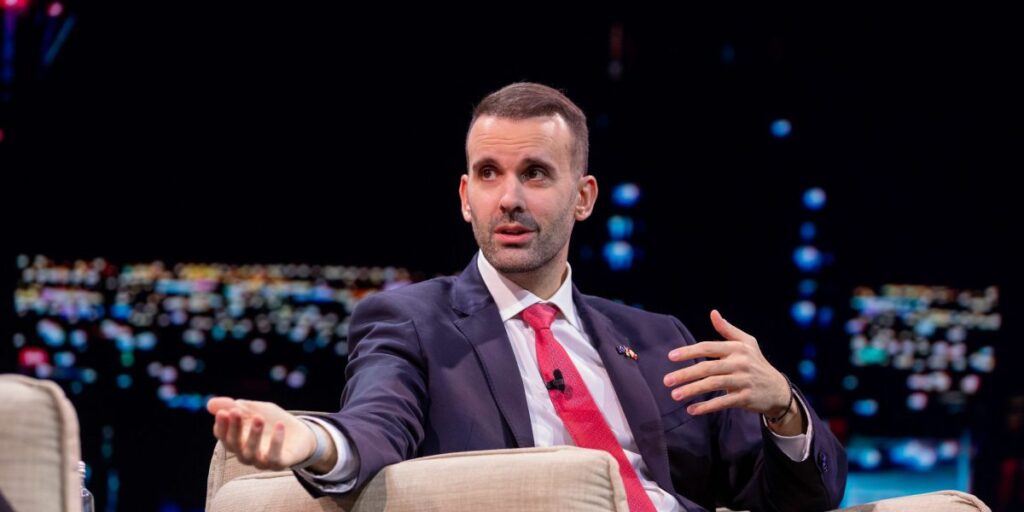 Down Arrow Button Icon