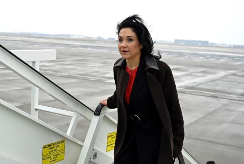 German economy minister seeks energy deal in Saudi Arabia Yahoo news home