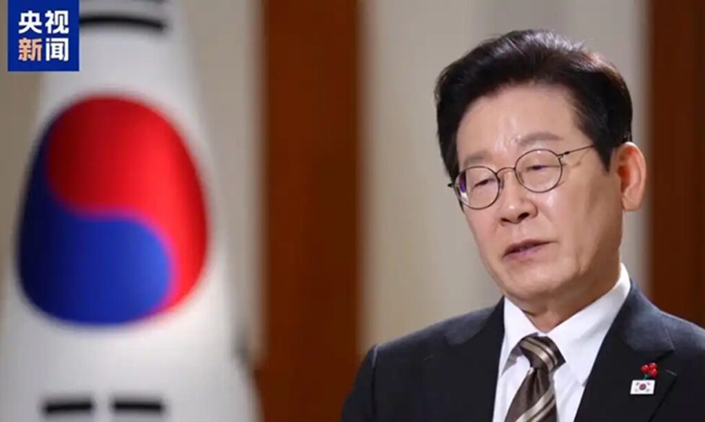 S.Korea’s President Lee stresses importance of bilateral ties, reaffirms one-China stance on Taiwan ahead of China visit S.Korea’s President Lee stresses importance of bilateral ties, reaffirms one-China stance on Taiwan ahead of China visit