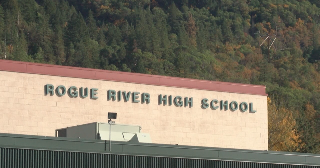 Rogue river school district receives $25,000 grant to support school-based health center | News