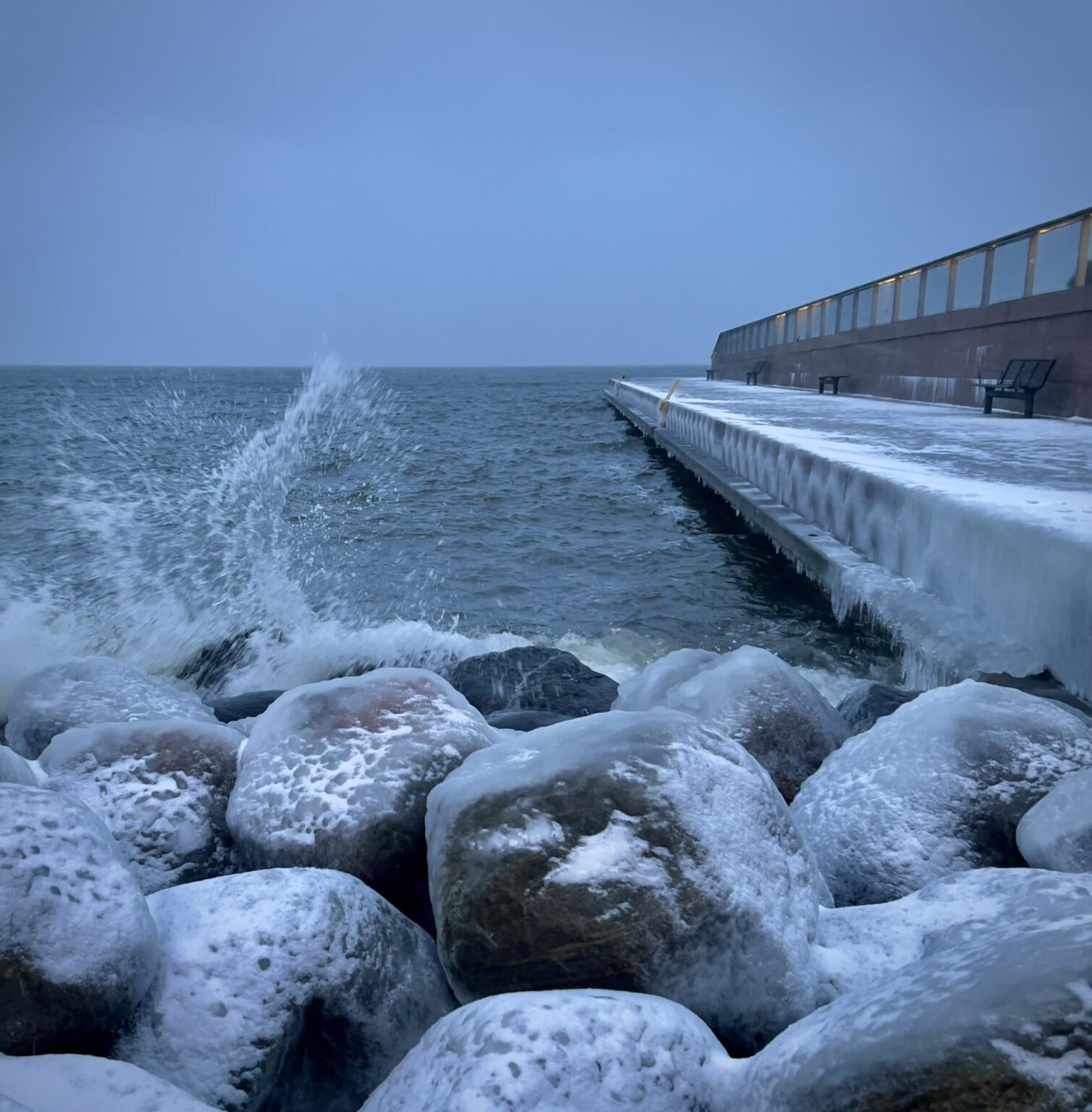 Anyone up for refreshing swim❄️