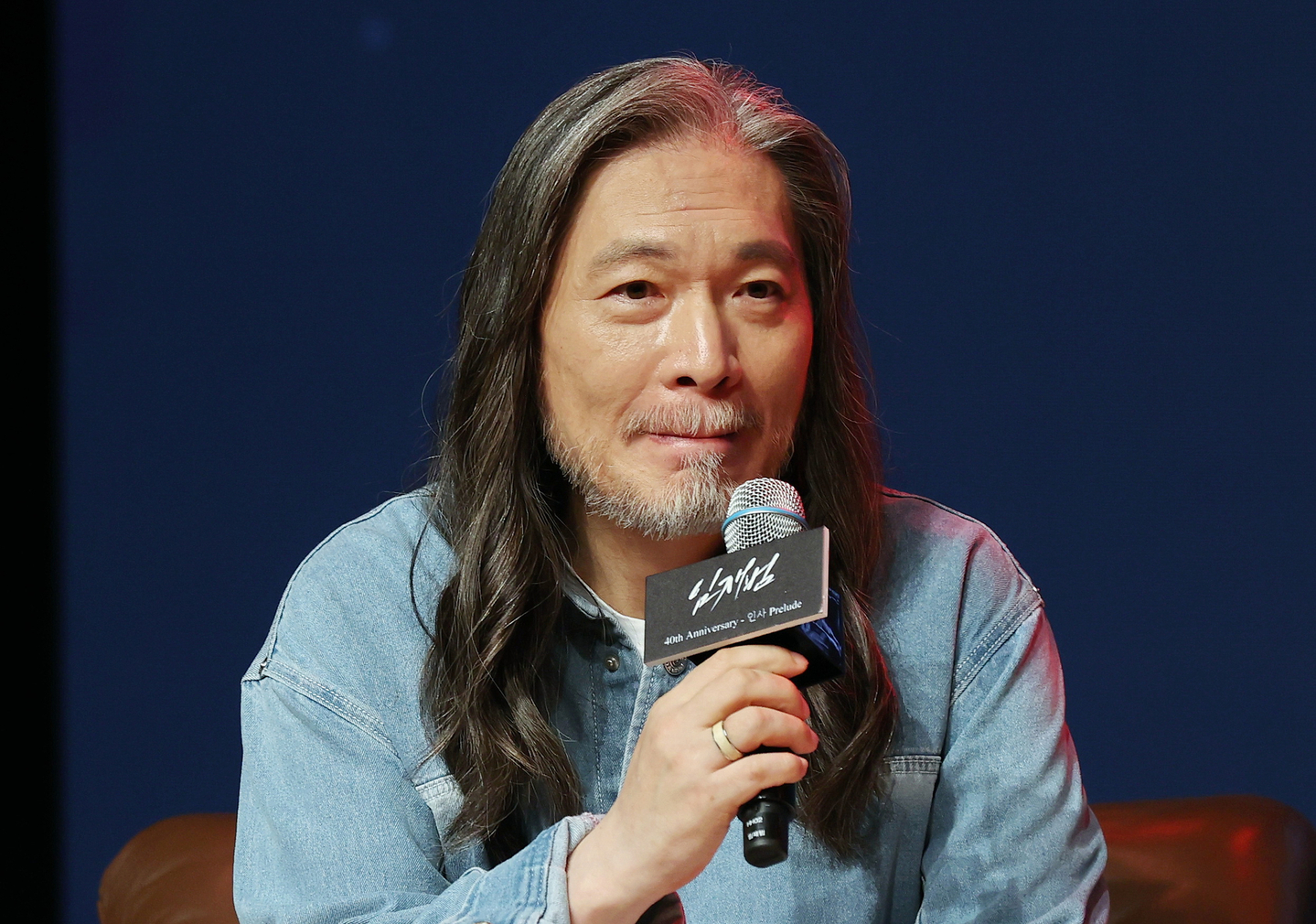 Singer Yim Jae-beum speaks during a press conference for his 40th debut anniversary nationwide tour and the prerelease of his eighth album at Ilchi Art Hall in Gangnam District, southern Seoul, on Sept. 17, 2025. [YONHAP] 