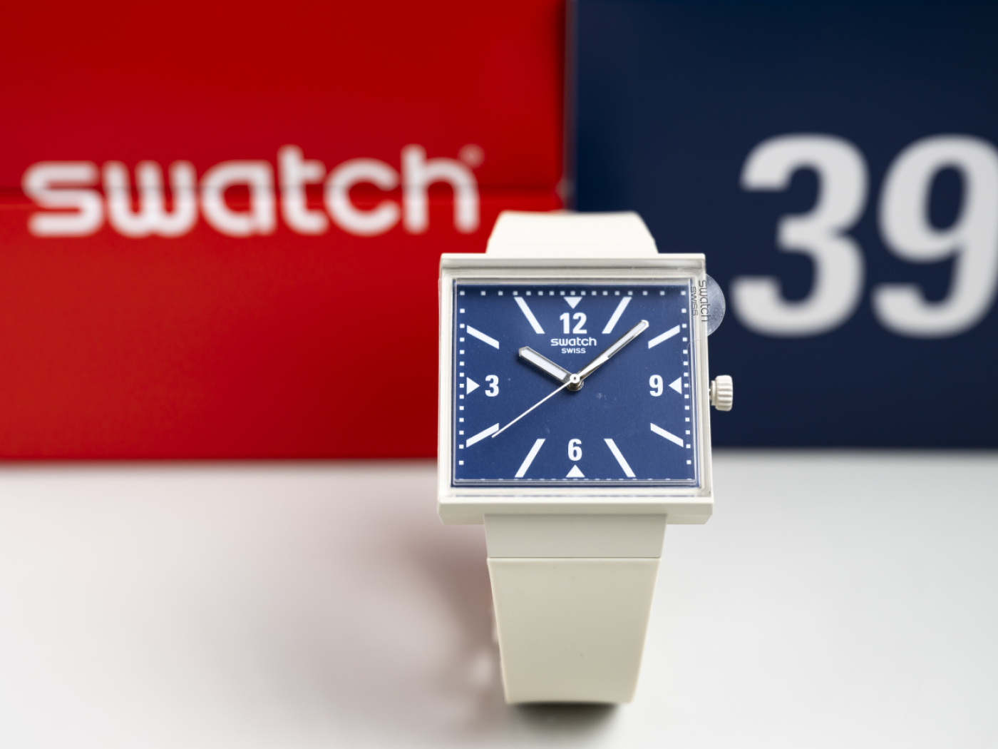 Swatch suffers massive profit slump in 2025