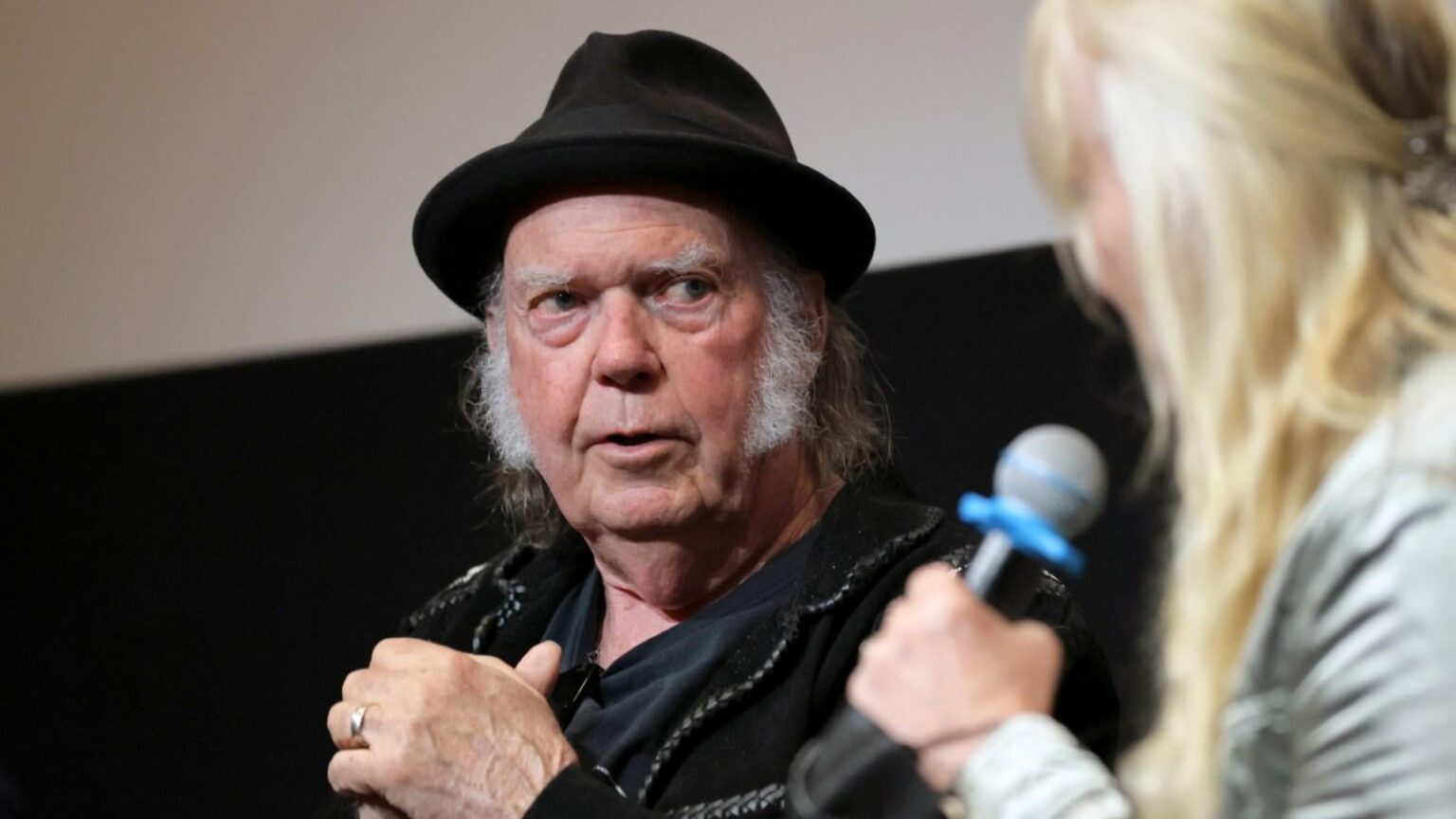 Neil Young Trashes Amazon, Gives His Catalog to Greenland For Free