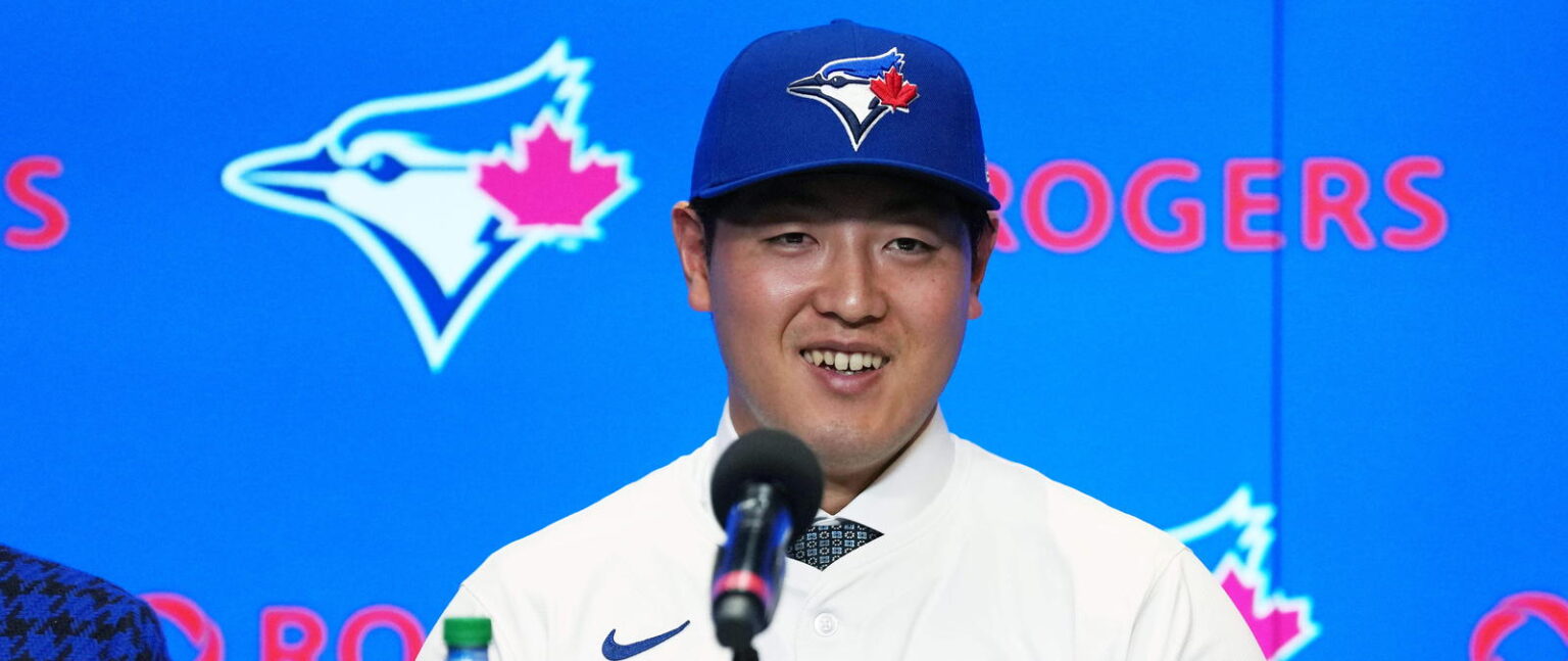 New Toronto Blue Jays Slugger Explains Decision to Leave Japan Logo