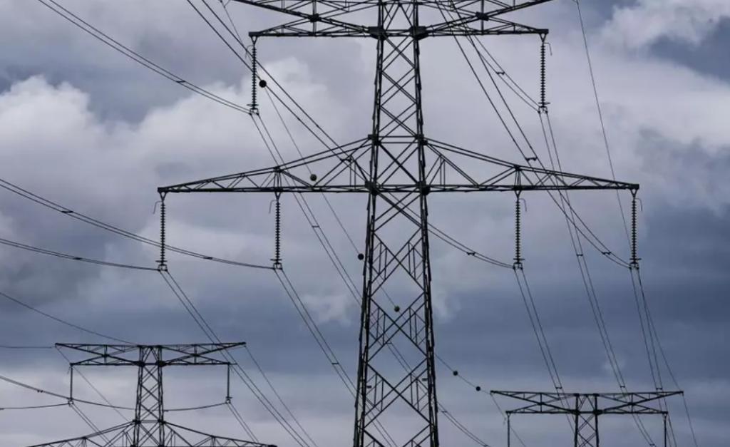 Romania sends energy across Prut River to support Moldova