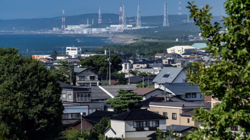 Alarm pauses work at Japan’s Kashiwazaki-Kariwa nuclear plant less than a day after restart – Firstpost