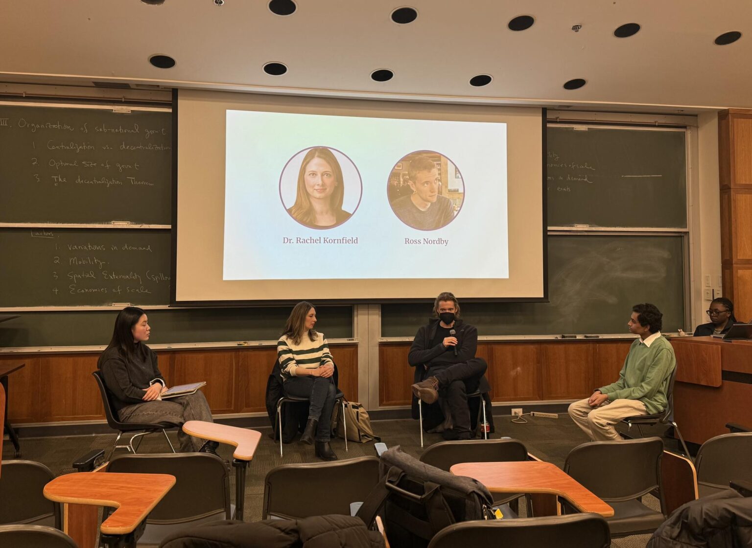 Active Minds at NU, NUAISG host panel on AI in mental health
