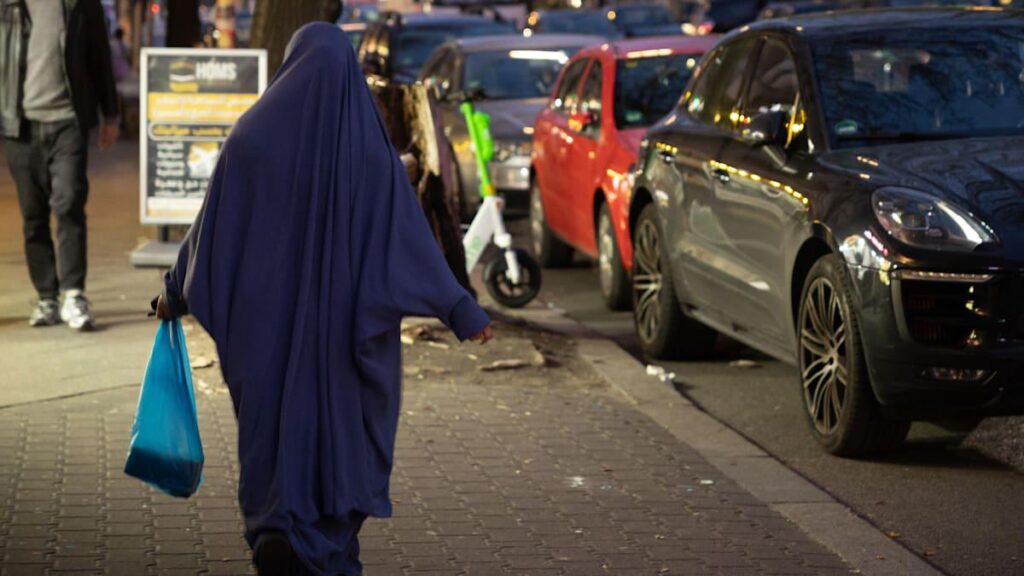 “Self-determination” instead of “burka”: CDU women call for a ban on full-face veiling