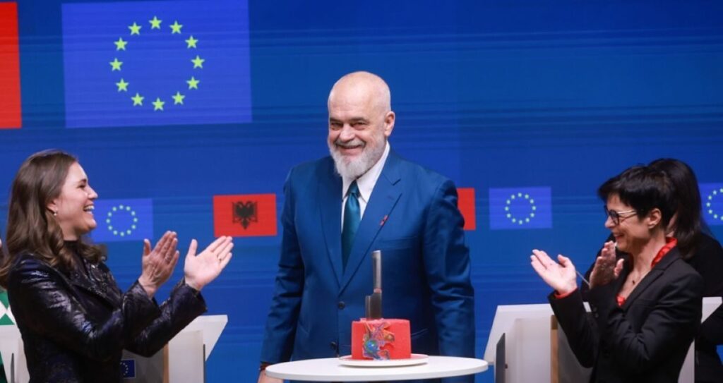 Albania in the EU Fast Lane – Accelerating Without Democratising?