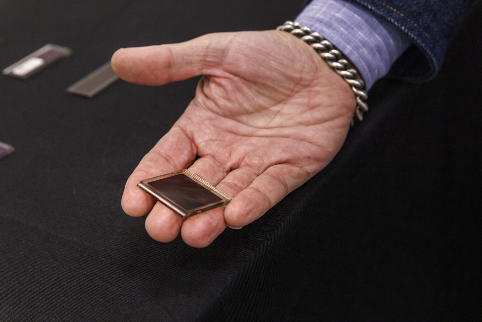 Lights out for Ambient Photonics’ pioneering solar cell technology amid funding shortfalls