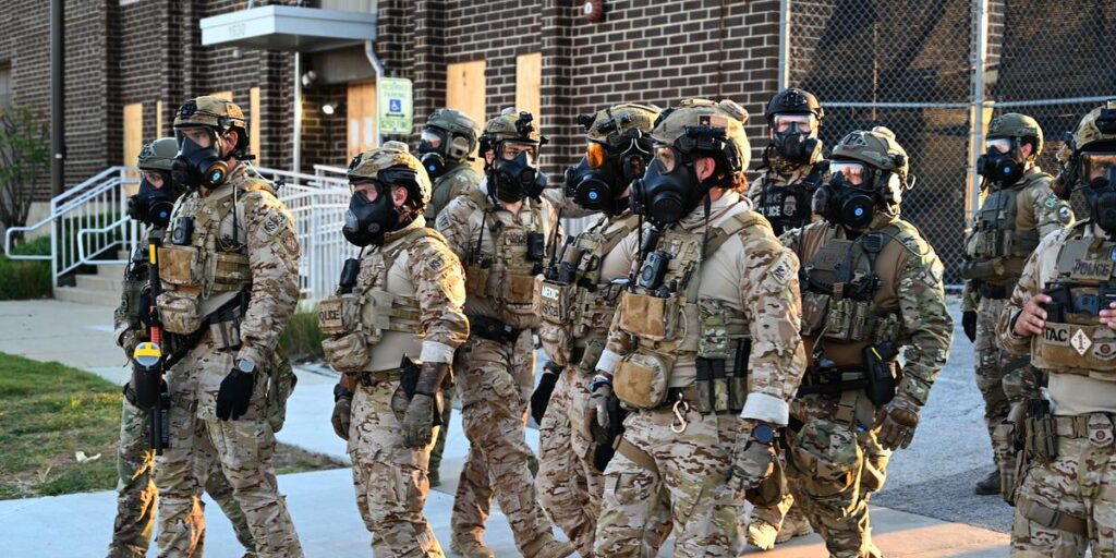 Scoop: ICE Plans to Descend on Phoenix