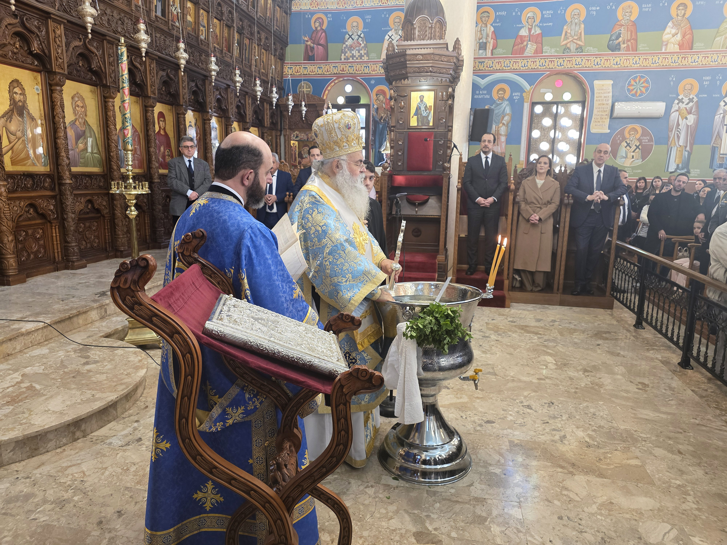 Paphos, Epiphany, Nikos Christodoulides, Divine Liturgy