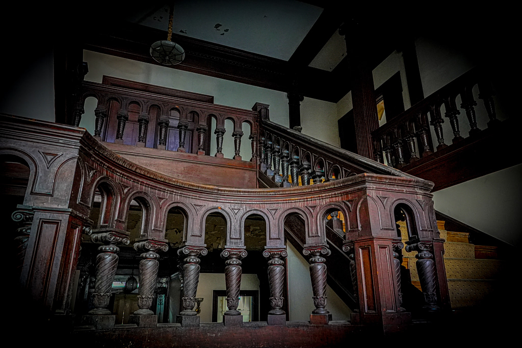 Inside Greece’s Lost Embassy in Washington