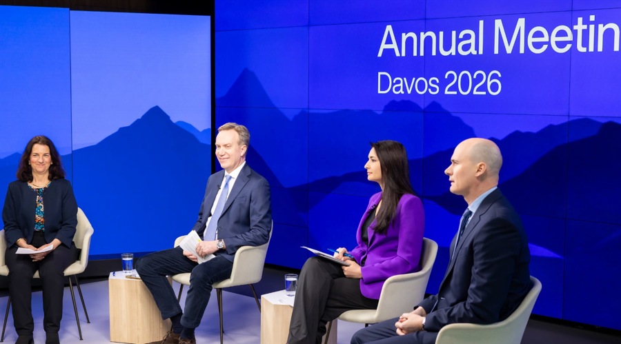 Crypto Debate Shifts from ‘If’ to ‘How’ as Tokenization and Stablecoins Take Center Stage Davos 2026