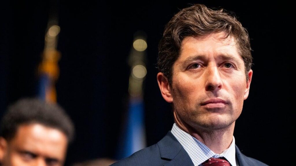 Minneapolis Mayor Disputes DHS’s Account Of Fatal ICE Shooting: ‘That Is Bulls**t’