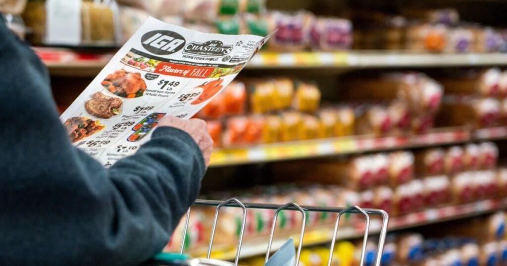 Trump WH is most responsible for current state of economy, says majority in new poll