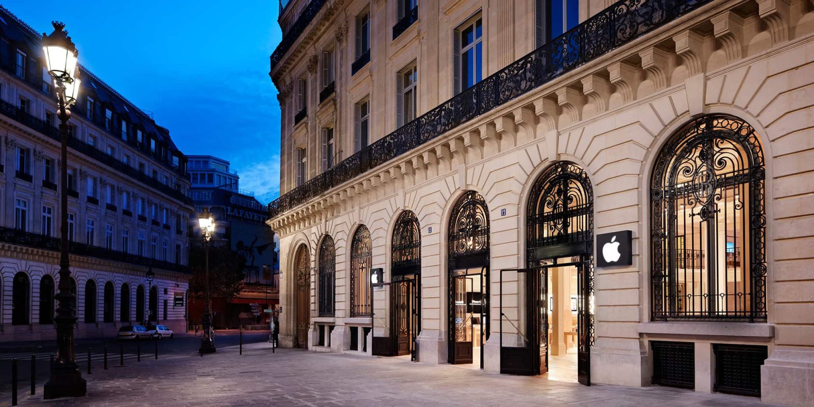 EU denies a report that it's pausing action against Apple and other US tech giants | An Apple Store in Paris