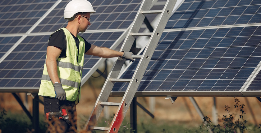 Electrica call contractors for large PV parks in Romania