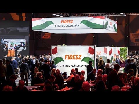 Prime Minister Giorgia Meloni and Minister Matteo Salvini participate (via video message) in Orban's party congress in Hungary.