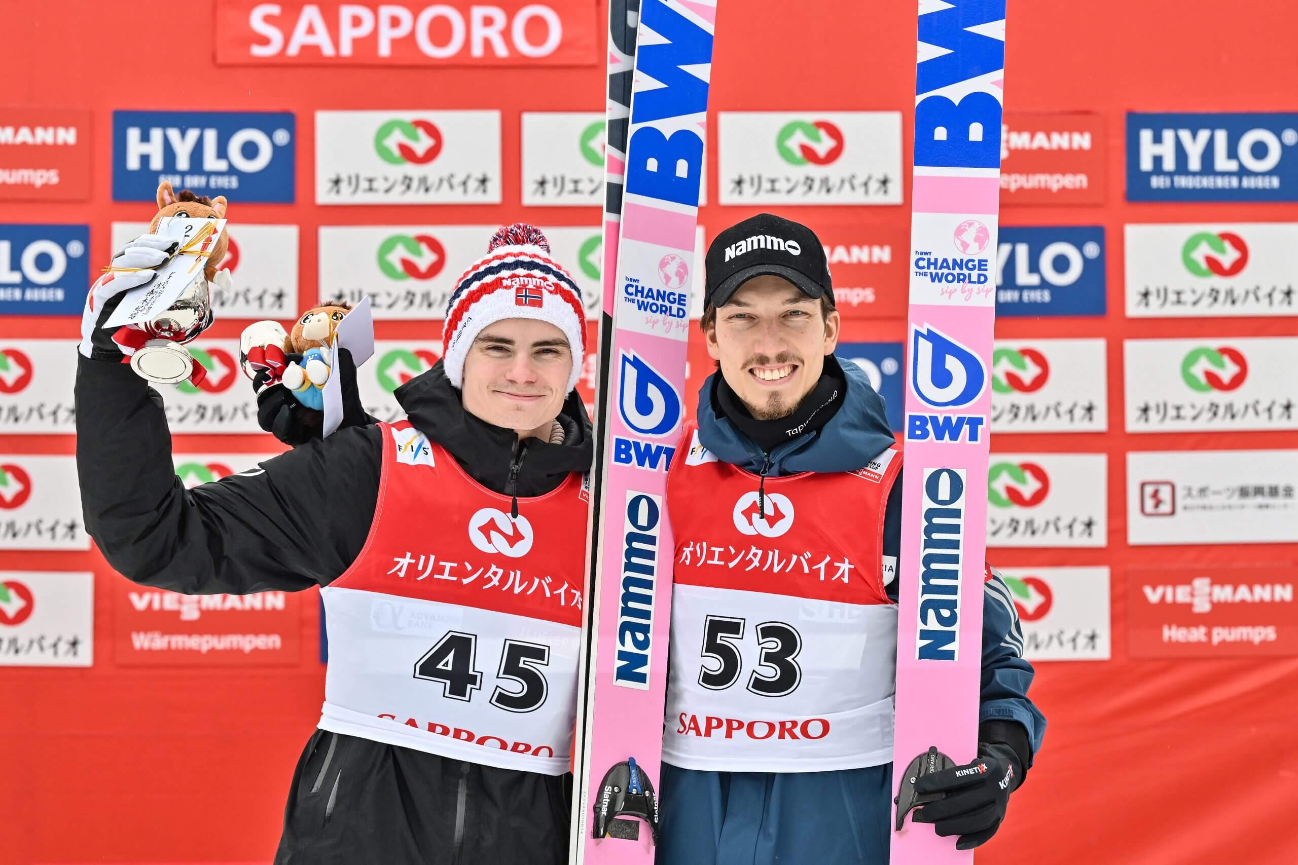 Marius Lindvik, Johann André Forfang
