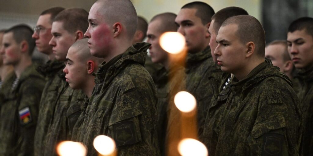 Moscow cheers NATO crisis as Ukraine war stifles Russian economy and forces companies to 4-day weeks