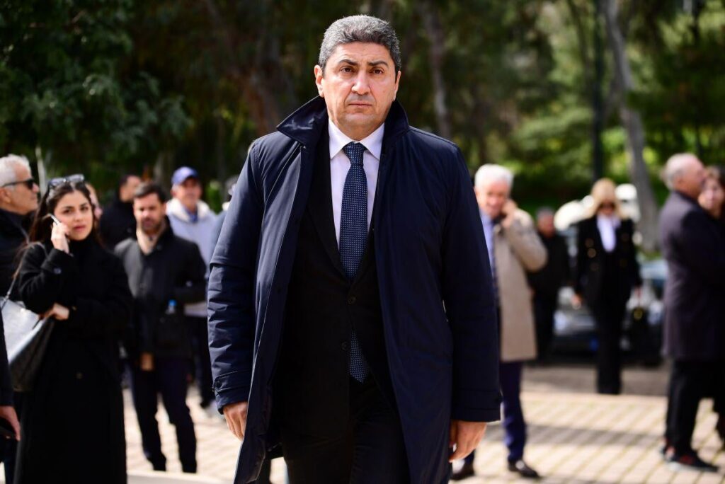 Lefteris Avgenakis / Resigns from the presidency of the Agricultural School of Messara due to political reactions