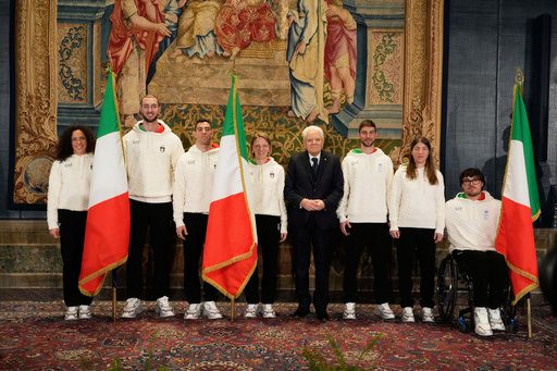 Italy's 4 flag bearers for Milan Cortina Winter Olympics honored in handover ceremony