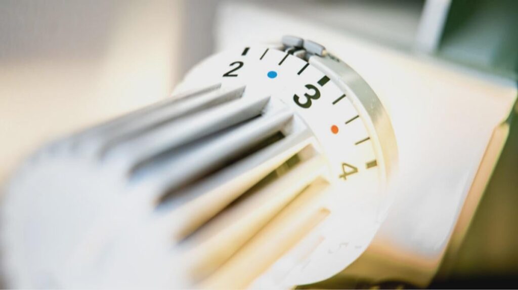 Half of Kyiv's apartment blocks left without heating after Russian attack