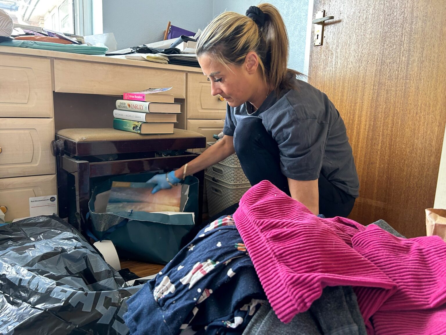 The cleaner: One woman’s mission to help Britain’s hoarders | Mental Health The cleaner: One woman’s mission to help Britain’s hoarders | Mental Health