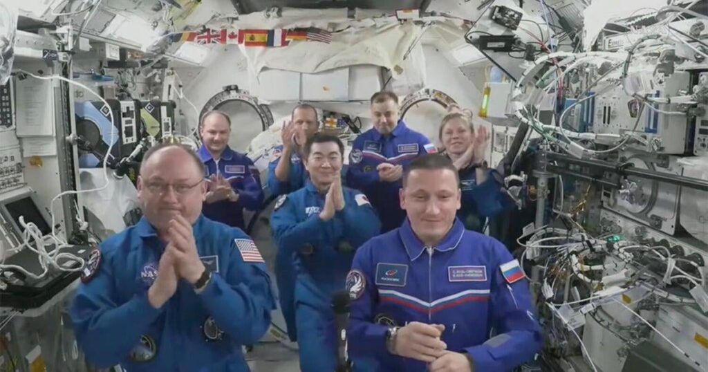 Space station change of command sets stage for Crew 11 departure