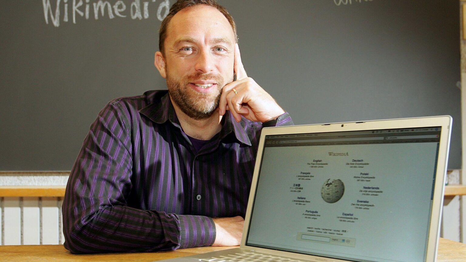 Wikipedia turns 25, still boasting zero ads and over 7 billion visitors per month despite the rise of AI and threats of government repression Wikipedia turns 25, still boasting zero ads and over 7 billion visitors per month despite the rise of AI and threats of government repression