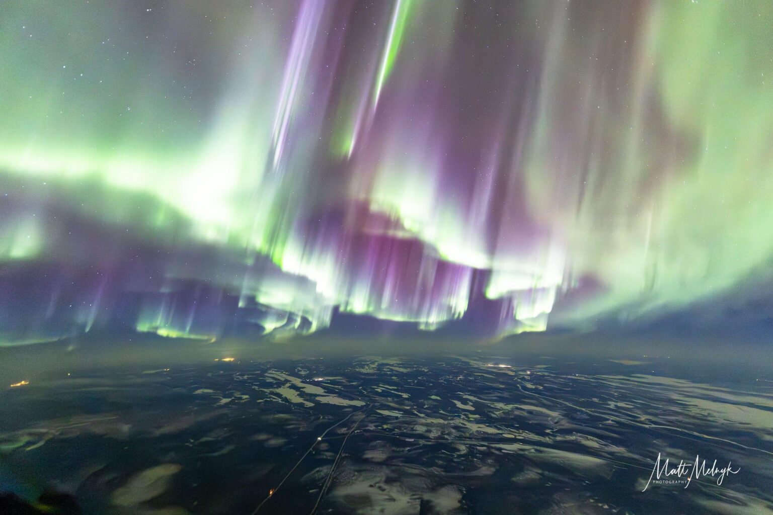 'The most incredible display of aurora I've ever seen in my 20 years of flying'. Pilot captures historic northern lights show from 37,000 feet (photos)