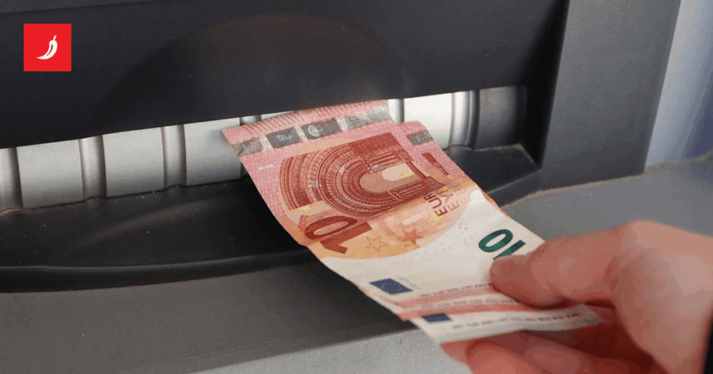 Starting today, citizens can request a free account for salary and pension