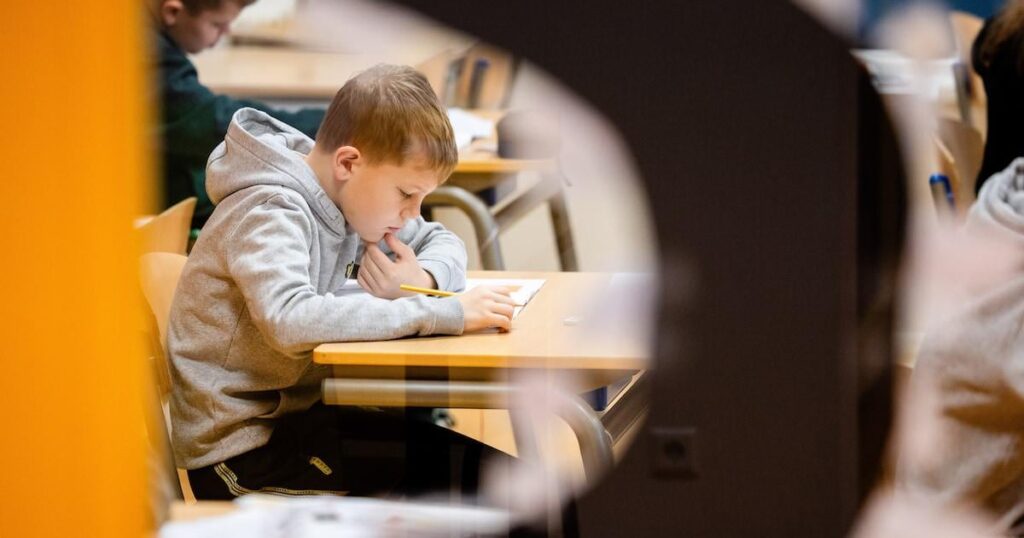 Already 2 billion euros towards better reading and arithmetic, but CPB sees no effect: 'That is of course disappointing'