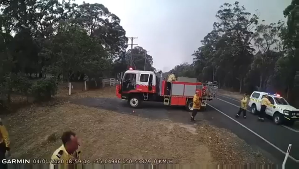 Footage from 2020, shows exactly why you should never try to outrun a bushfire.